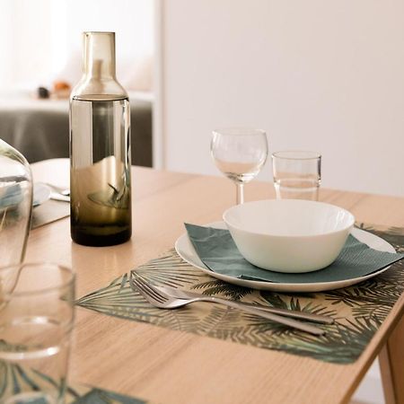 Stylish Sunrise : T3 Lumineux Au Coeur De Pau Apartment Exterior foto