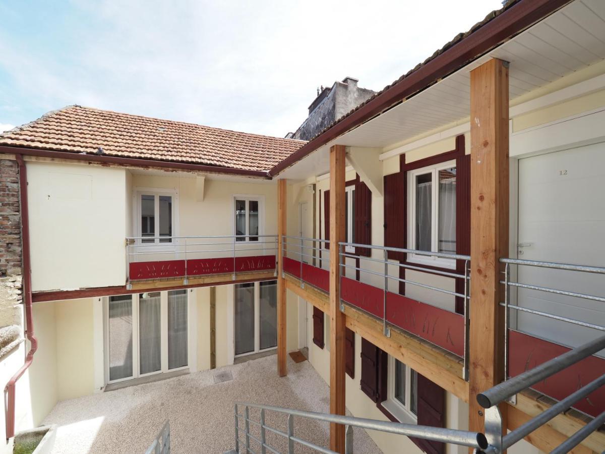 Stylish Sunrise : T3 Lumineux Au Coeur De Pau Apartment Exterior foto